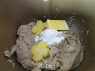 蓝莓夹心莲蓉糕的做法步骤:4