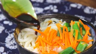 四季餐桌|招牌乌冬面的做法步骤:5