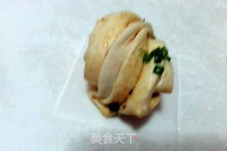 小葱花卷的做法步骤:11