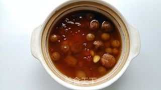 桂圆桃胶蜜枣汤的做法步骤:7