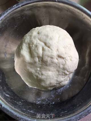香菇红萝卜肉包子的做法步骤:3