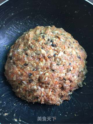 香菇红萝卜肉包子的做法步骤:8