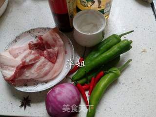 香辣回锅肉的做法步骤:3