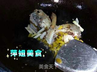 酸菜鱼片味美鲜香的做法步骤:8