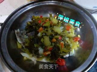 酸菜鱼片味美鲜香的做法步骤:11
