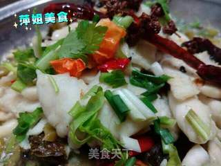 酸菜鱼片味美鲜香的做法步骤:17