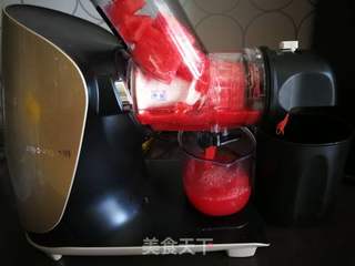 西瓜汁的做法步骤:4
