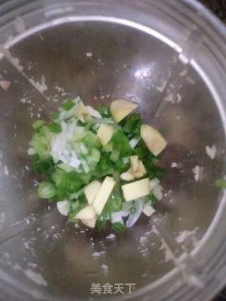 清汤馄饨的做法步骤:2
