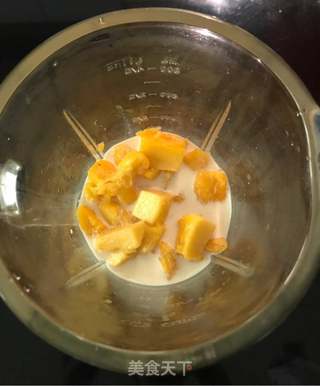 新手初试之芒果布丁的做法步骤:3