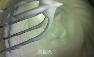 抹茶慕斯蛋糕的做法步骤:4