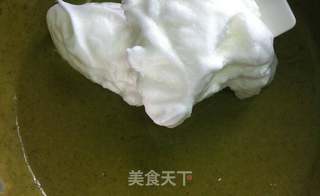 抹茶慕斯蛋糕的做法步骤:5