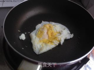 培根鸡蛋三明治的做法步骤:5
