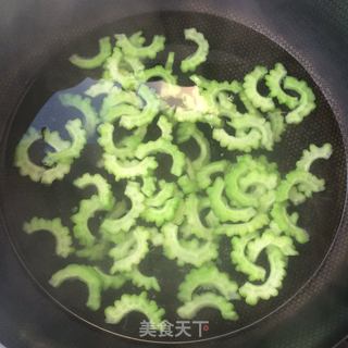 蜜汁凉瓜的做法步骤:7