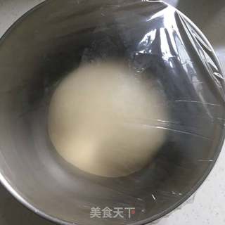 超软牛奶小餐包的做法步骤:4