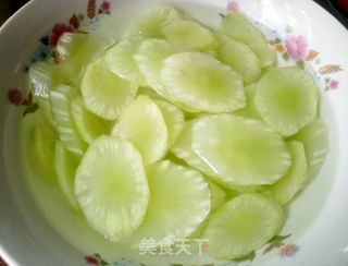 白灼莴笋的做法步骤：3