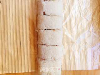 黑白芝麻寿司的做法步骤:6
