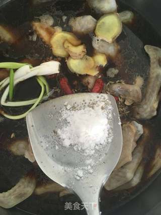 卤鸭翅的做法步骤:11