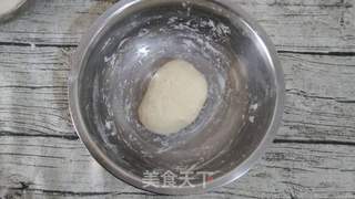 鸡蛋灌饼卷香肠的做法步骤:3