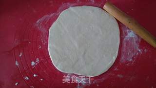 鸡蛋灌饼卷香肠的做法步骤:7