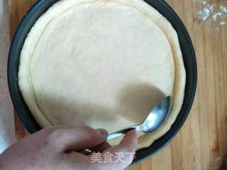蔬菜鲜虾披萨的做法步骤:7