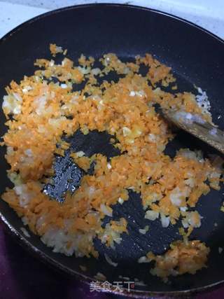 卤肉蛋炒饭的做法步骤:4