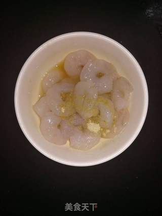 虾仁蒸蛋的做法步骤：2