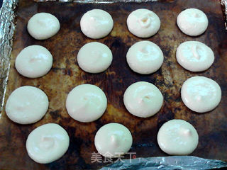 草莓法罗夫夹心软饼的做法步骤:12