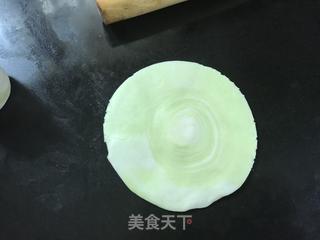 彩色螺旋蛋黄酥的做法步骤：12