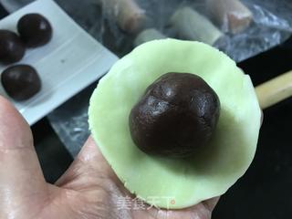 彩色螺旋蛋黄酥的做法步骤：13