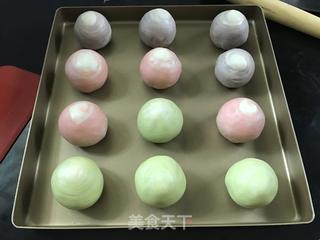 彩色螺旋蛋黄酥的做法步骤：15