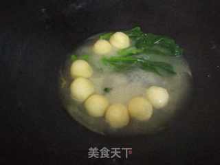 咖喱鱼蛋面的做法步骤:7