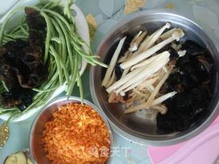 水煎豇豆素包的做法步骤：1