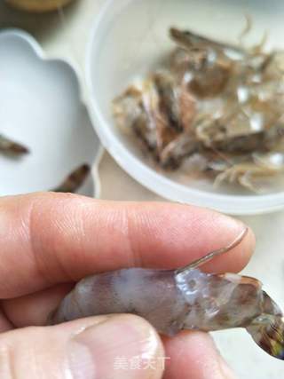 爱心白灼虾的做法步骤:3