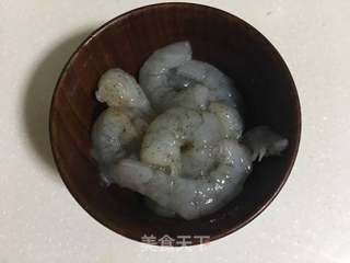 虾仁香肠披萨的做法步骤:4
