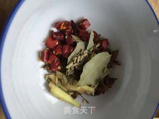 蒜香花蛤的做法步骤:3