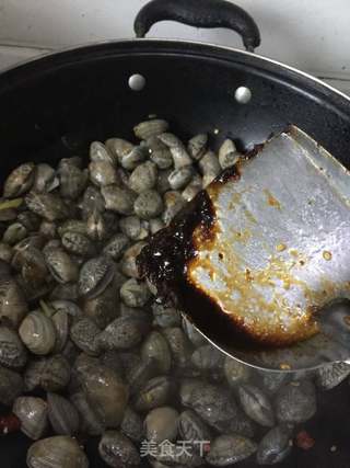 蒜香花蛤的做法步骤:7