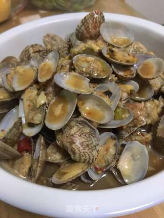 蒜香花蛤的做法步骤:16