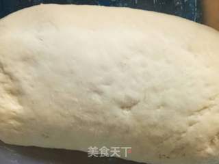 豆沙卷的做法步骤：1