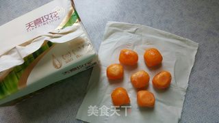 黄油版三色蛋黄酥的做法步骤:3