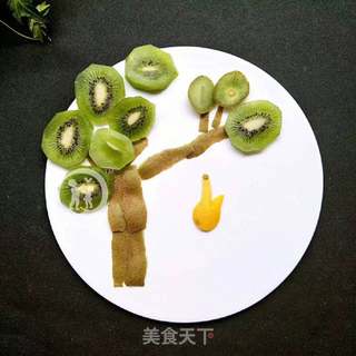 趣味水果拼盘的做法步骤:4