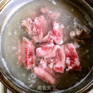 酸汤肥牛的做法步骤:6