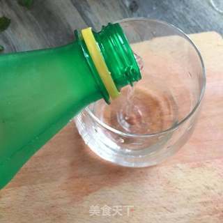 蜜桃多多冰饮的做法步骤:7