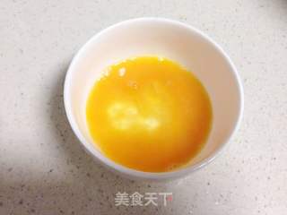 黄金凤尾虾的做法步骤:4