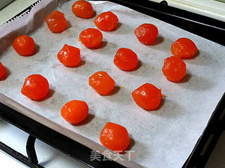 月饼季之【广式莲蓉蛋黄月饼】的做法步骤:4