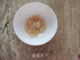荔枝银耳甜汤的做法步骤:5