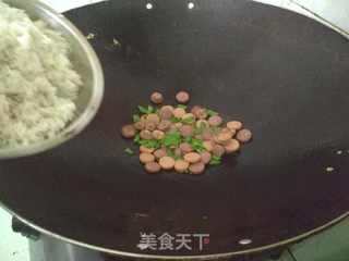 蛋肠炒饭的做法步骤:5