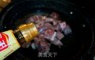 土豆烧排骨的做法步骤:2