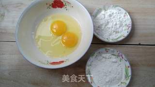 椒盐手撕杏鲍菇的做法步骤:2