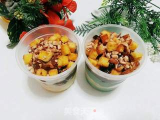 冰激凌面包甜品杯的做法步骤:20