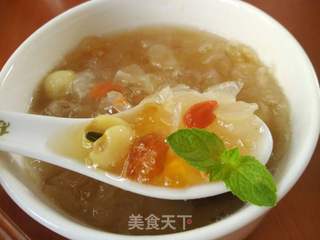 桃胶皂角米莲子银耳羹的做法步骤:9